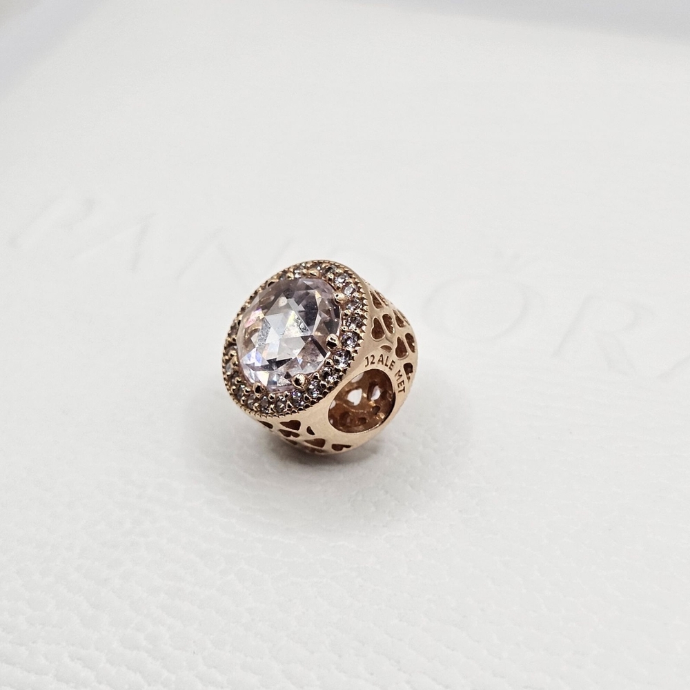 🎁Authentic Pandora ROSE RADIANT CHARM - Picture 3 of 8